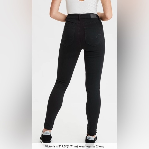 American Eagle Outfitters Denim - NWT American Eagle Curvy High Rise Jegging 2 Short